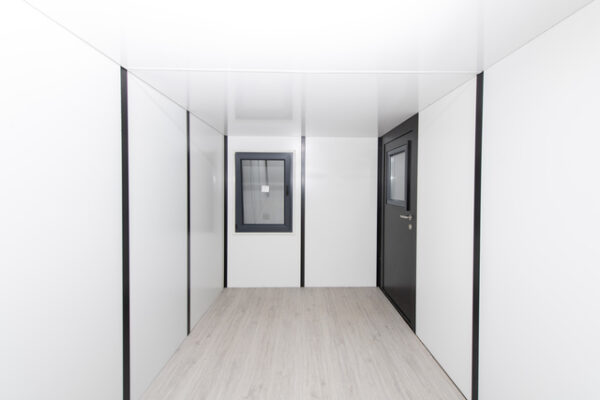 13FT Office Unit - Image 5
